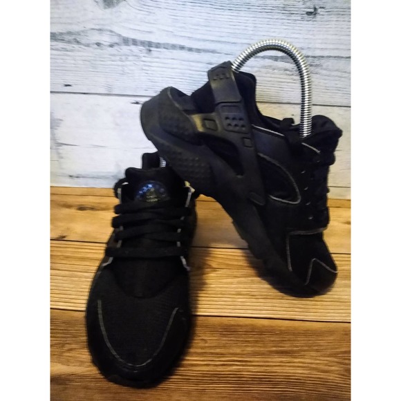 Nike Air Huarache Running Sneaker 5Y